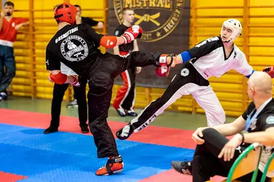 Klub Sportowy Mistral Będzin - Kickboxing - Taekwondo - Boks - K1 - Treningi dla dzieci - Sztuki walki